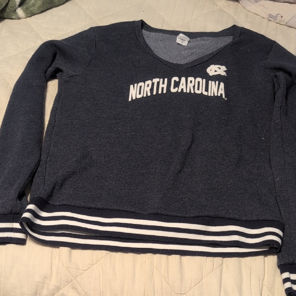 Blue 84 UNC Chapel Hill University Of North Carolina Sweatshirt NWOT